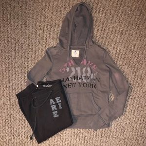 Aerie Sweatshirt and Crop Sweatpants Bundle